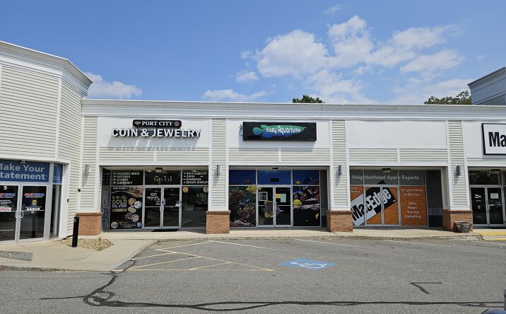 Pictures of Retail property located at 599 Lafayette Rd, Portsmouth, NH 03801 for lease - image #1