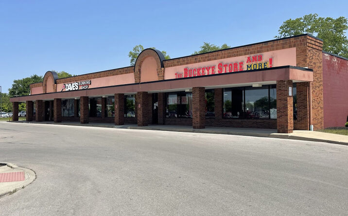 Pictures of Retail property located at 5700 Monroe St, Sylvania, OH 43560 for lease - image #1