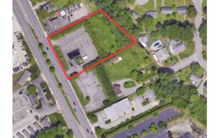 Pictures of Office property located at 11292 Jefferson Ave, Newport News, VA 23601 for lease - image #1