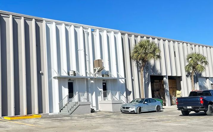 Pictures of Office property located at 9332 NW 101st St, Miami, FL 33178 for lease - image #1