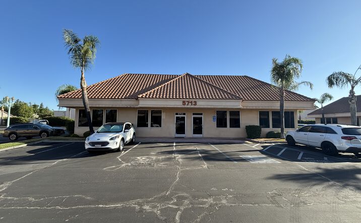 Pictures of Office property located at 5713 N West Ave, Fresno, CA 93711 for lease - image #1