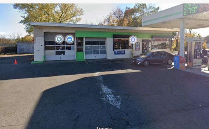 Pictures of Special Purpose, Retail, Restaurant property located at 540 Boston Post Rd, West Haven, CT 06516 for lease - image #1