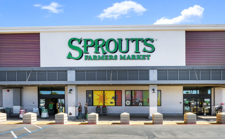 Pictures of Retail property located at 3089 Clairemont Dr, San Diego, CA 92117 for lease - image #1