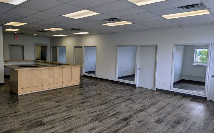 Pictures of Office property located at 1553 S 38th St, Milwaukee, WI 53215 for lease - image #1