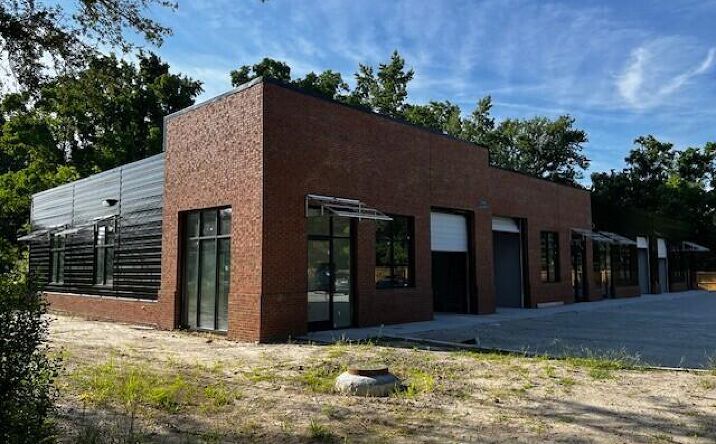 Pictures of Industrial, Office property located at 508, Summerville, SC 29485 for lease - image #1