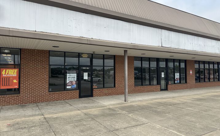 Pictures of Retail property located at 3330 S Crater Rd, Petersburg, VA 23805 for lease - image #1