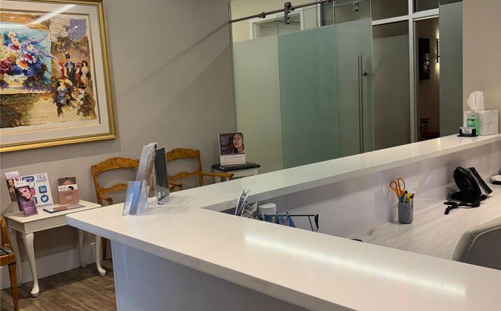Pictures of Office property located at 833 Northern Blvd Great Neck 270, North Hempstead, NY 11021 for lease - image #1
