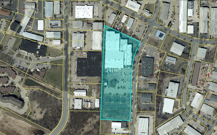 Pictures of Office, Industrial property located at 3202 Latham Dr, Madison, WI 53713 for lease - image #1