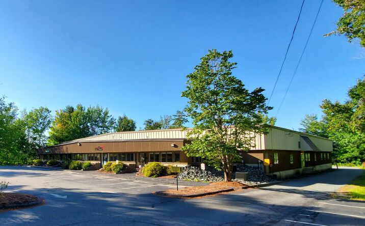 Pictures of Office property located at 12 Commerce Ave, Lebanon, NH 03784 for lease - image #1