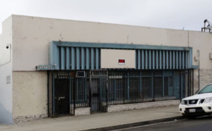 Pictures of Industrial property located at 14750 Arminta St, Los Angeles, CA 91402 for lease - image #1