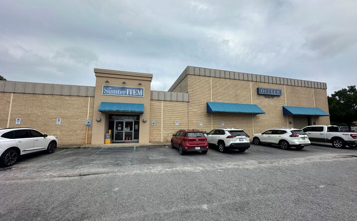 Pictures of Office property located at 36 W Liberty St, Sumter, SC 29150 for lease - image #1