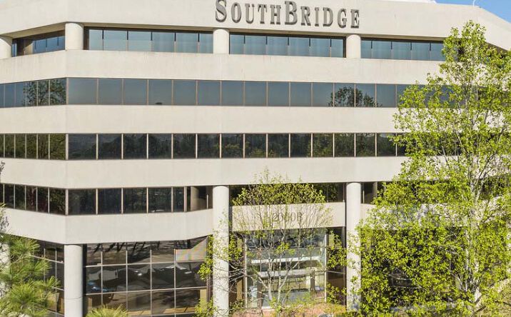 Pictures of Office property located at 2000-2100 Southbridge Parkway, Birmingham, AL 35209 for lease - image #1