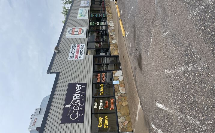 Pictures of Retail property located at 600 Babcock Blvd, Delano, MN 55328 for lease - image #1