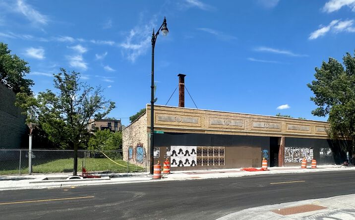 Pictures of Retail, Office property located at 536 E 47th Street, Chicago, IL 60653 for lease - image #1