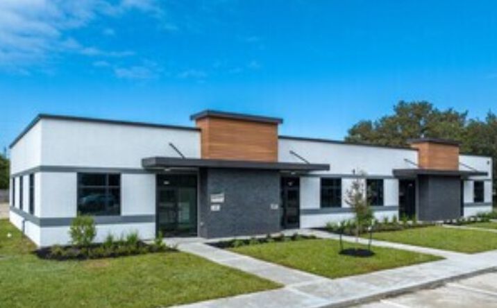 Pictures of Office property located at 4807 Sugar Grove Blvd. Unit # 102, Stafford, TX 77477 for lease - image #1