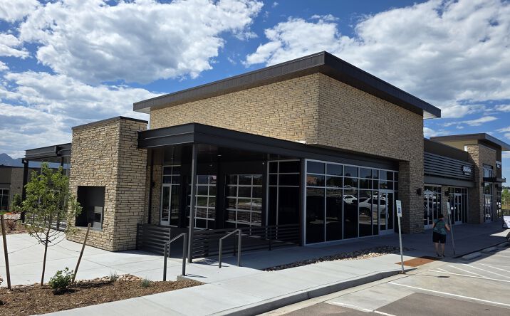 Pictures of Restaurant property located at 9291 Highland Rdg Hts, Colorado Springs, CO 80920 for lease - image #1