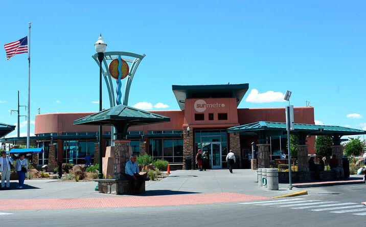 Pictures of Restaurant property located at 601 S Santa Fe St, El Paso, TX 79901 for lease - image #1
