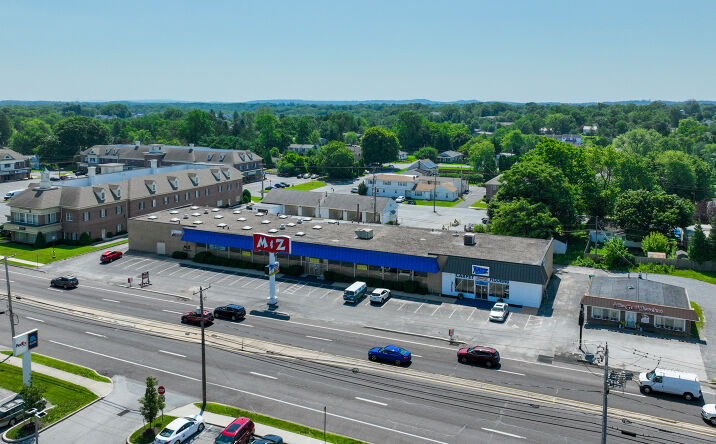 Pictures of Retail property located at 4747 Jonestown Rd, Harrisburg, PA 17109 for lease - image #1