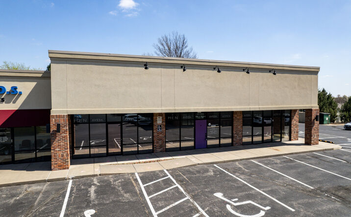 Pictures of Retail property located at 1861 E Madison Ave, Derby, KS 67037 for lease - image #1