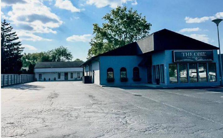 Pictures of Retail, Office, Special Purpose property located at 4611 Wheeling Ave, Muncie, IN 47304 for lease - image #1