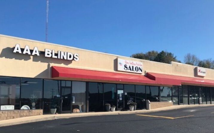 Pictures of Retail, Office property located at 238 Signal Hill Dr, Statesville, NC 28625 for lease - image #1