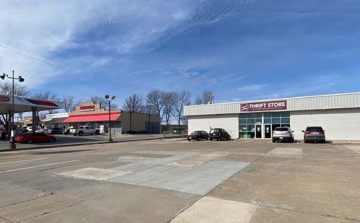 Pictures of Retail, Office property located at 12104 Blue Ridge Blvd, Grandview, MO 64030 for lease - image #1