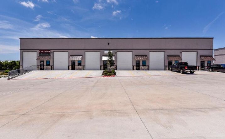 Pictures of Industrial property located at 10921 E Crystal Falls Pkwy, Leander, TX 78641 for lease - image #1