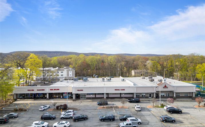 Pictures of Retail property located at 20 NY-59, Suffern, NY 10901 for lease - image #1