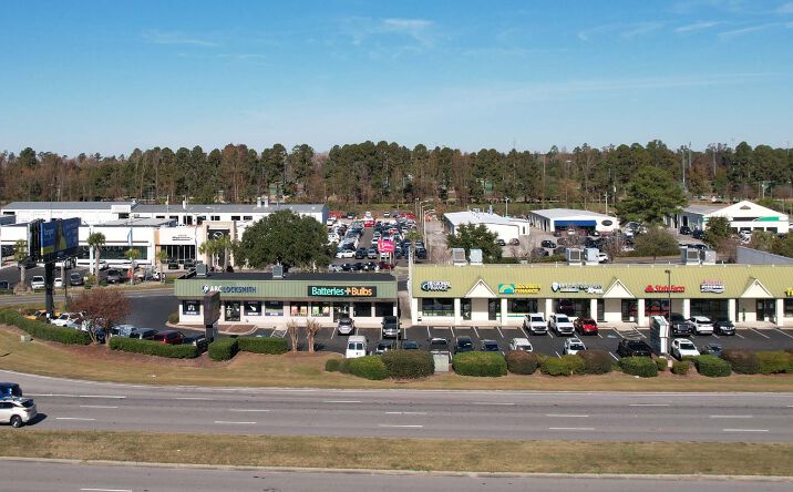Pictures of Retail property located at 854 Jason Blvd, Myrtle Beach, SC 29577 for lease - image #1