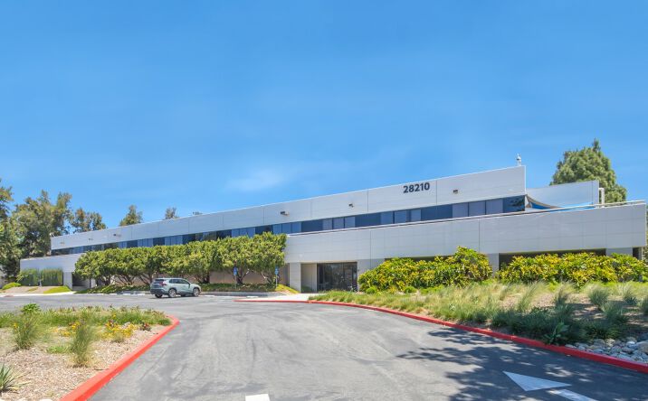Pictures of Industrial property located at 28210 Avenue Stanford, Santa Clarita, CA 91355 for lease - image #1