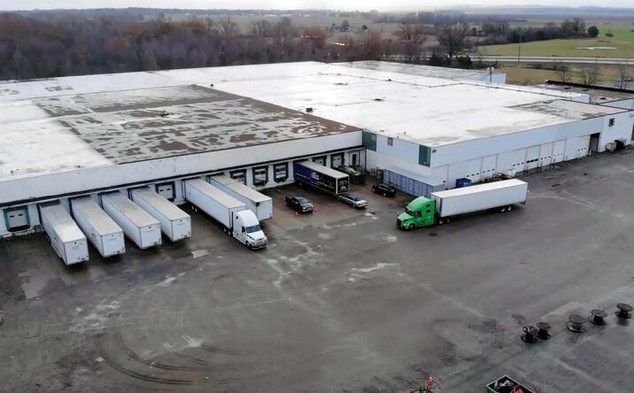 Pictures of Office, Industrial property located at 50 Greenhill Rd, Eldorado, IL 62930 for lease - image #1