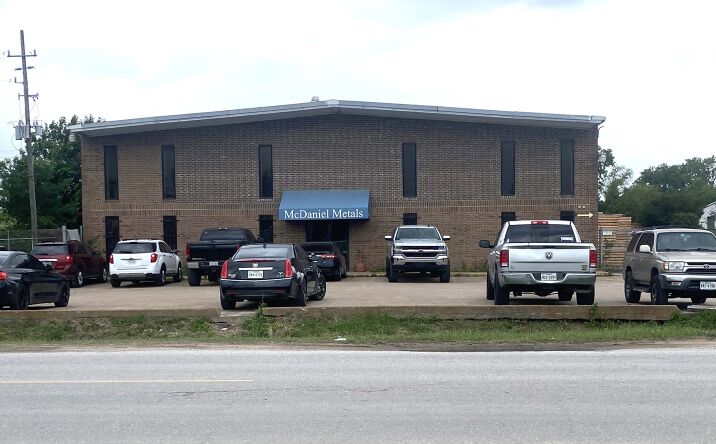 Pictures of Office, Industrial property located at 14041-A Chrisman Rd, Houston, TX 77039 for lease - image #1