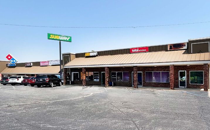 Pictures of Retail, Office property located at 2100 - 2128 Rock Road, De Soto, MO 63020 for lease - image #1