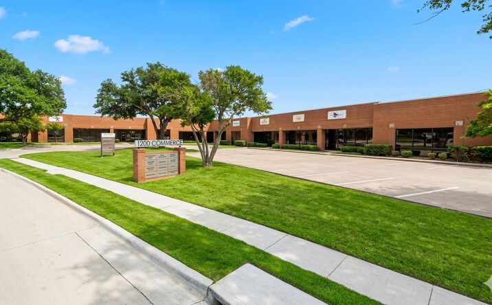 Pictures of Office, Industrial property located at 1200 Commerce Dr, Plano, TX 75093 for lease - image #1