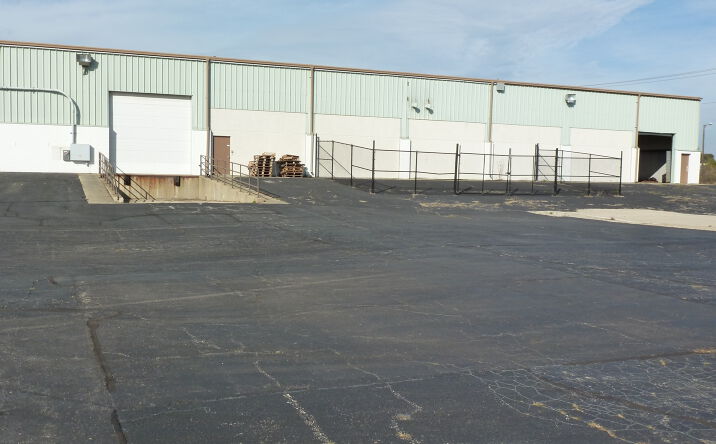 Pictures of Industrial property located at 3409-3419 Voorde Dr, South Bend, IN 46628 for lease - image #1