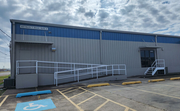 Pictures of Industrial property located at 401 N T St, Harlingen, TX 78550 for lease - image #1