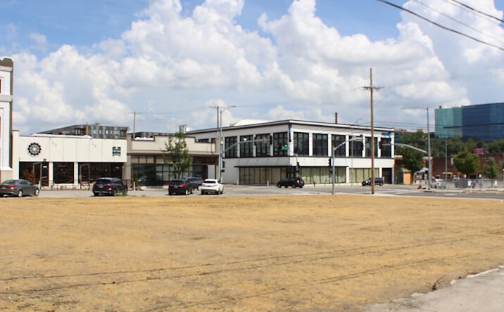 Pictures of Land property located at 1824 McGee St, KCMO, MO 64108 for lease - image #1