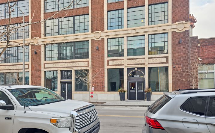 Pictures of Office property located at 1828 Walnut St, Kansas City, MO 64108 for lease - image #1