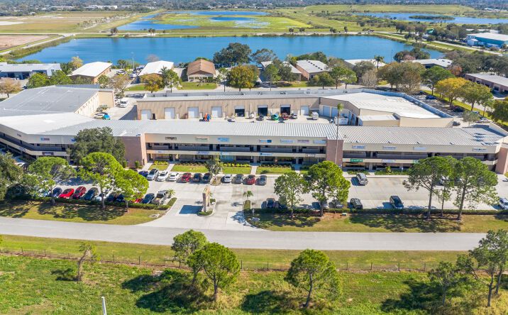 Pictures of Office, Industrial property located at 395 to 403 Interstate Blvd, Sarasota, FL 34240 for lease - image #1