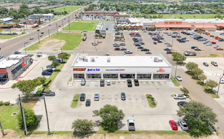 Pictures of Retail, Restaurant property located at 1504 W Expy 83, Weslaco, TX 78599 for lease - image #1