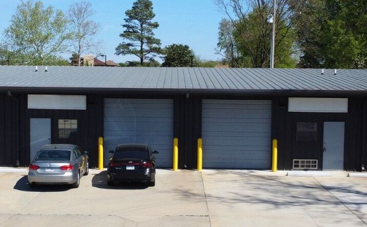 Pictures of Industrial property located at 1601 W Acorn Dr, Rogers, AR 72756 for lease - image #1