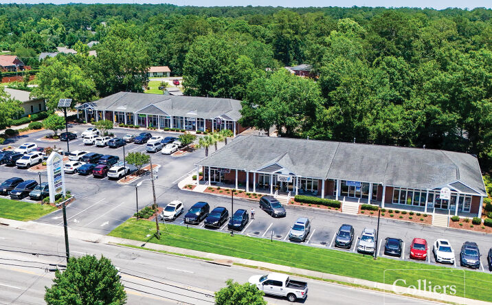Pictures of Retail property located at 4517 Forest Dr, Columbia, SC 29206 for lease - image #1