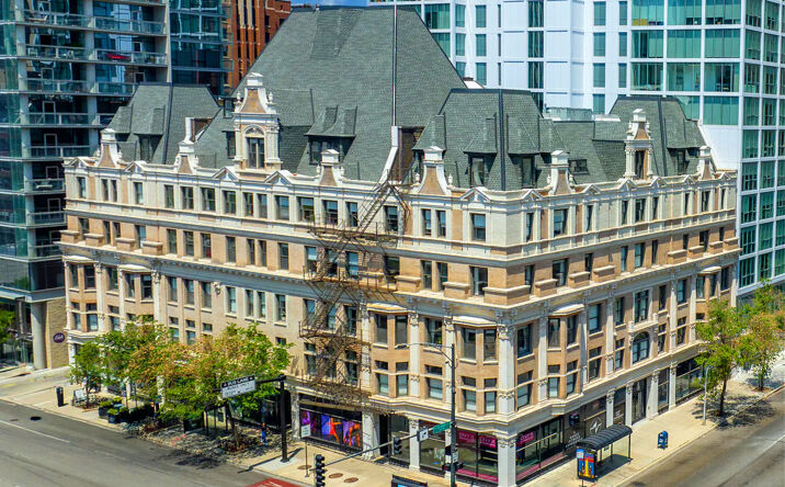 Pictures of Retail property located at 800 N Clark St, Chicago, IL 60610 for lease - image #1