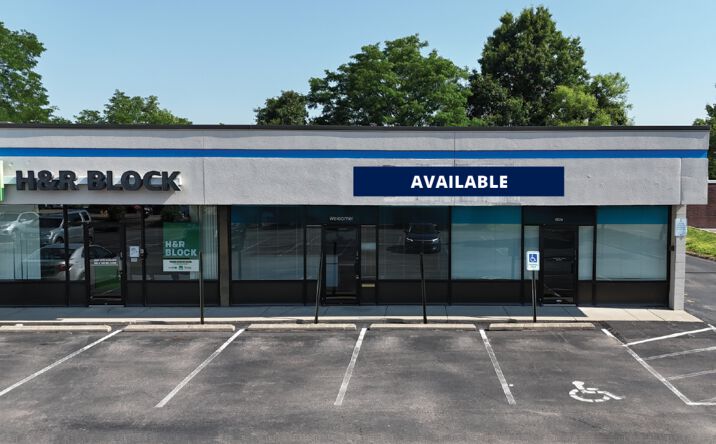 Pictures of Retail property located at 5026 Delhi Rd, Cincinnati, OH 45238 for lease - image #1