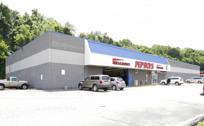 Pictures of Retail property located at 390 Clairton Blvd, West Mifflin, PA 15236 for lease - image #1