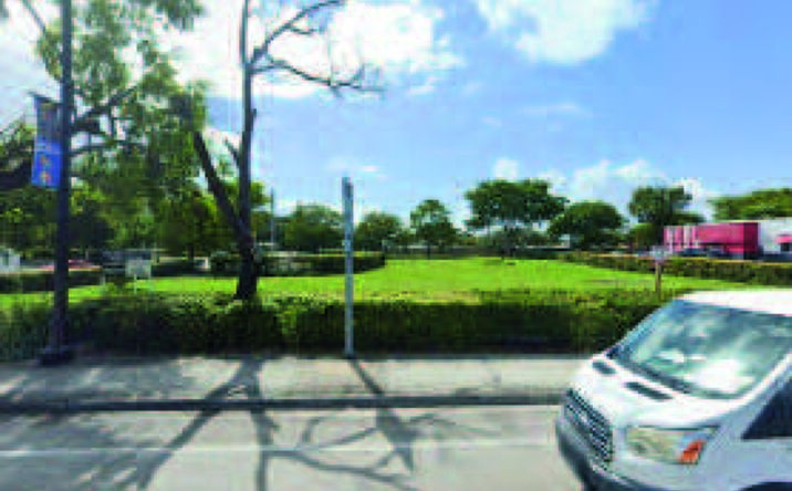 Pictures of Retail, Restaurant property located at 801 W Hallandale Beach Blvd, Hallandale Beach, FL 33009 for lease - image #1