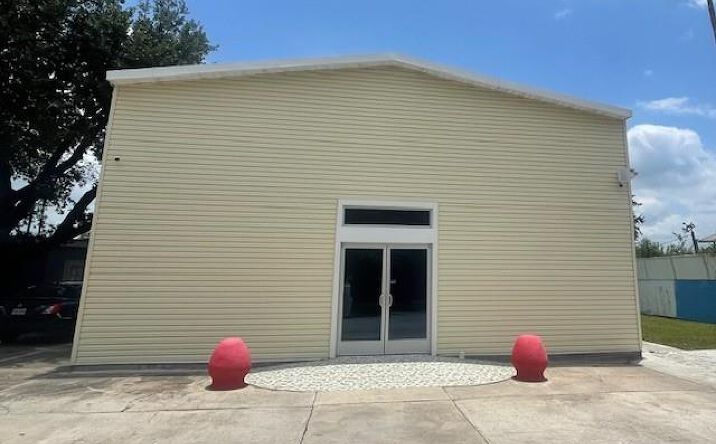 Pictures of Land property located at 412 E 18th Street # H, Weslaco, TX 78596 for lease - image #1