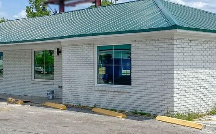 Pictures of Office property located at 3447 W Montague Avenue # B, North Charleston, SC 29405 for lease - image #1
