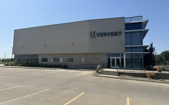 Pictures of Office property located at 2700 S Lorraine Pl, Sioux Falls, SD 57106 for lease - image #1