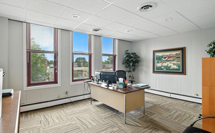 Pictures of Retail, Office property located at 78 Main St, Northampton, MA 01060 for lease - image #1